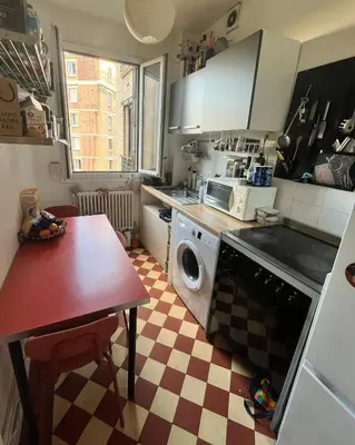 Cuisine ou kitchenette dans l'établissement Parigi - Paris Easy Stay Entire apartment