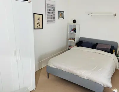 Un ou plusieurs lits dans un hébergement de l'établissement Parigi - Paris Easy Stay Entire apartment