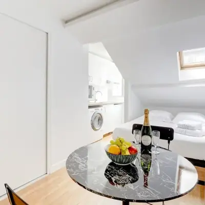 Suite Le Clery Perche sur les toits de Paris