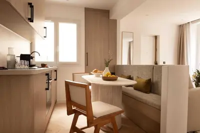 Cuisine ou kitchenette dans l'établissement Superb air-conditioned apartment Paris Le Marais