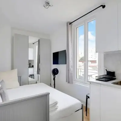 Charming studio L028
