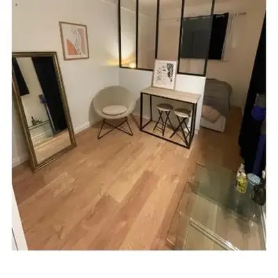 Parisian little house-studio