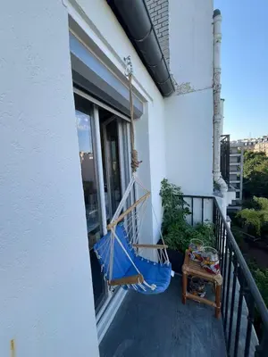 Balcon ou terrasse dans l'établissement Appartement 8 personnes - terrasse sur espaces verts - vue Tour Eiffel