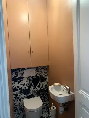 Salle de bains dans l'établissement Parisian apartment with balcony