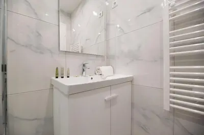Salle de bains dans l'établissement Studio near Bois de Vincennes