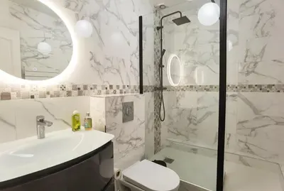 Salle de bains dans l'établissement Calm apt 60m2 near Notre-Dame and Seine 2bdrs N4-4b