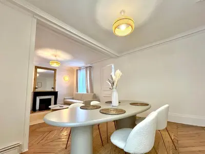 Coin salon dans l'établissement Beautiful Flat by Louvre & Tuileries