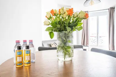 Boissons dans l'établissement Appartement 02 - Paris Faubourg Bail Mobilité