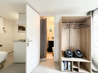 Salle de bains dans l'établissement Studio 04 - Paris Faubourg Bail Mobilité