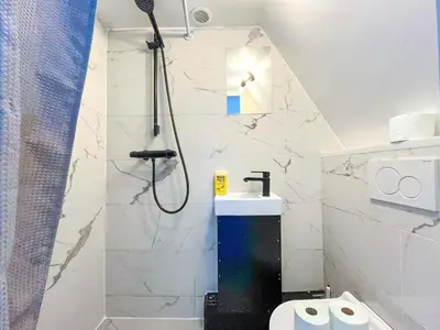 Salle de bains dans l'établissement Studio 04 - Paris Faubourg Bail Mobilité