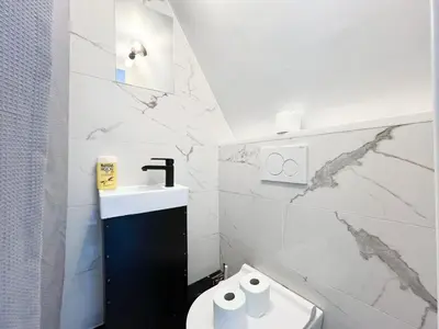 Salle de bains dans l'établissement Studio 04 - Paris Faubourg Bail Mobilité