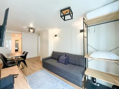 Coin salon dans l'établissement Appartement 12 - Paris Faubourg Bail Mobilité