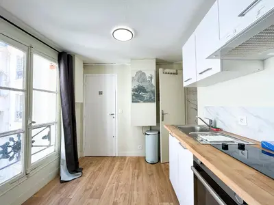 Cuisine ou kitchenette dans l'établissement Studio 13 - Paris Faubourg Bail Mobilité