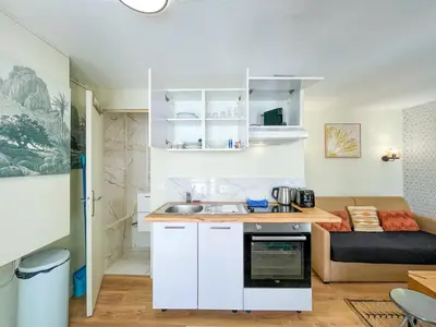 Cuisine ou kitchenette dans l'établissement Studio 13 - Paris Faubourg Bail Mobilité
