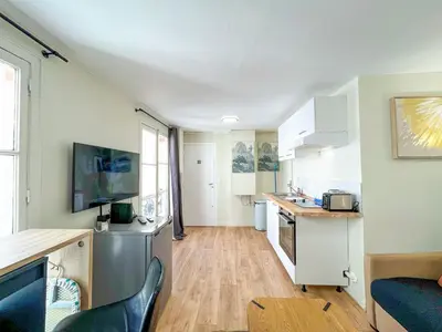 Cuisine ou kitchenette dans l'établissement Studio 13 - Paris Faubourg Bail Mobilité