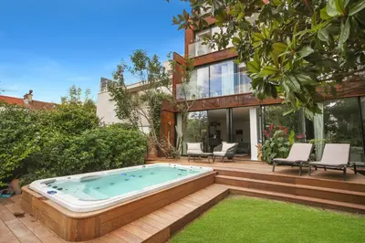 Piscine de l'établissement Maison Hortense ou située à proximité