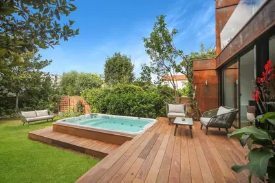 Piscine de l'établissement Maison Hortense ou située à proximité