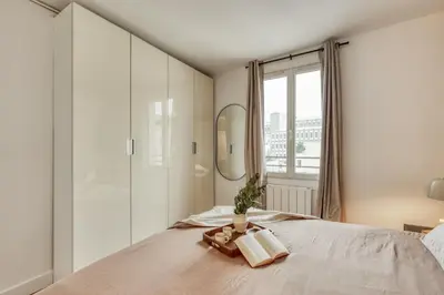 Un ou plusieurs lits dans un hébergement de l'établissement Bosporus - 1 chambre à Saint-Ambroise