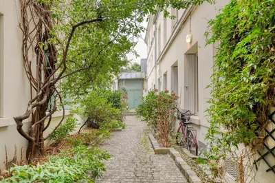 Jardin de l'établissement Bosporus - 1 chambre à Saint-Ambroise