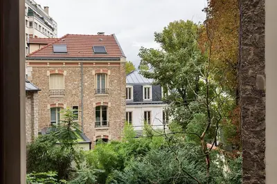 Jardin de l'établissement Castel - 1 chambre à Auteuil