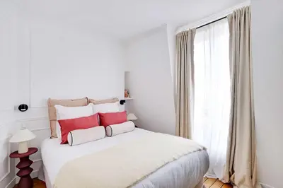 Un ou plusieurs lits dans un hébergement de l'établissement Superb apartment- 1BR-4P - Tour-Eiffel