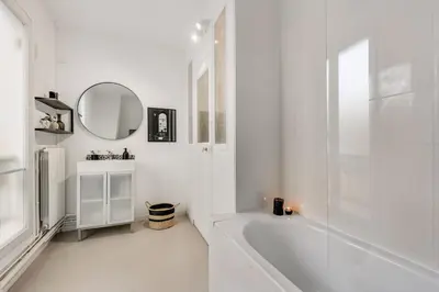 Salle de bains dans l'établissement Fontanelle - 2 chambres à Batignolles
