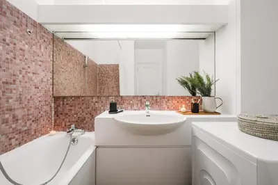 Salle de bains dans l'établissement Felice - 1 chambre à Trocadéro