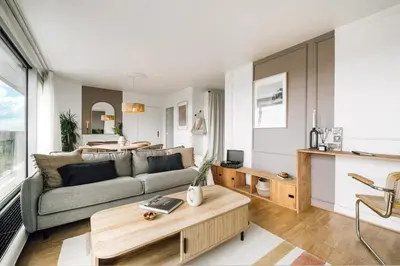 Coin salon dans l'établissement Felice - 1 chambre à Trocadéro