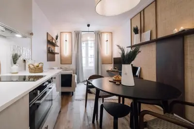 Cuisine ou kitchenette dans l'établissement Louis - 1 chambre à Bastille