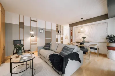 Plan de l'établissement Lisas - 1 chambre et terrasse à Halles