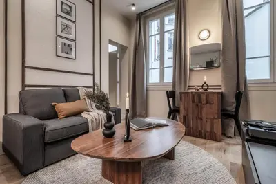 Coin salon dans l'établissement Marguerite - Studio à Auteuil