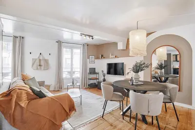 Télévision ou salle de divertissement dans l'établissement Mermer - 2 chambres à Folie-Méricourt