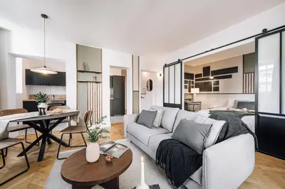Cuisine ou kitchenette dans l'établissement Katun - 1 chambre à Trocadéro