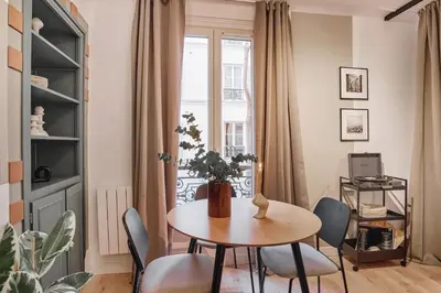 Coin salon dans l'établissement Dane - 1 chambre à Ternes