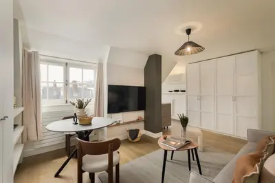 Coin salon dans l'établissement Avellana - 1 chambre à Neuilly-Sur-Seine