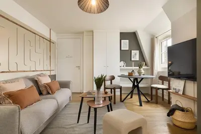Coin salon dans l'établissement Avellana - 1 chambre à Neuilly-Sur-Seine