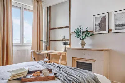 Plan de l'établissement Safir - 3 chambres et balcon à Trocadéro