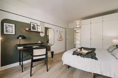 Un ou plusieurs lits dans un hébergement de l'établissement Sucre - 2 chambres à Madeleine (8 Arr.)
