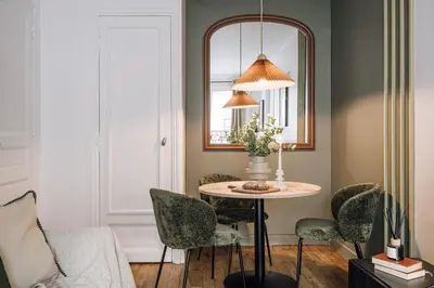 Coin salon dans l'établissement Firuze - 1 chambre à Louvre