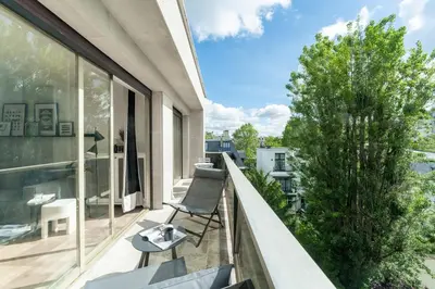 Balcon ou terrasse dans l'établissement Neel - 3 chambres et balcon à Neuilly-Sur-Seine