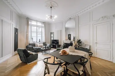 Coin salon dans l'établissement Stirling - 2 chambres à Porte Dauphine