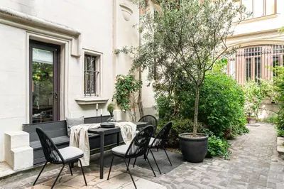 Jardin de l'établissement Kenzo - 3 chambres et terrasse à Montmartre