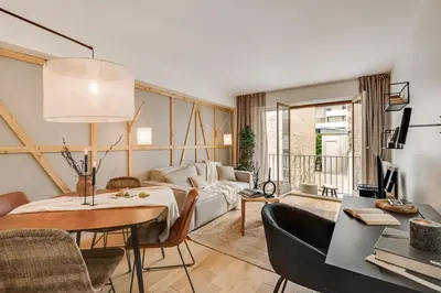 Coin salon dans l'établissement Orhy - 2 chambres et terrasse à Porte Dauphine