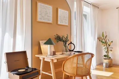 Coin salon dans l'établissement Treville - 2 chambres à Grands Boulevards