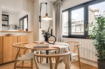 Plan de l'établissement Font - 1 chambre et balcon à Opéra