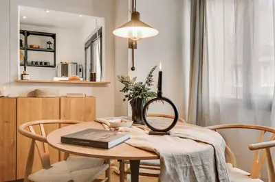 Plan de l'établissement Font - 1 chambre et balcon à Opéra