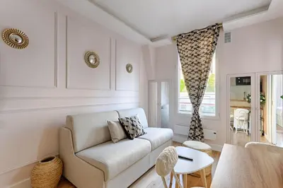 Coin salon dans l'établissement Appartement de Charme proche de la Tour Eiffel