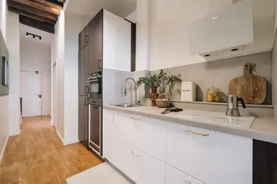 Cuisine ou kitchenette dans l'établissement Cadde - 1 chambre à Halles
