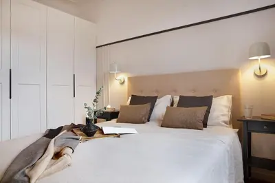 Un ou plusieurs lits dans un hébergement de l'établissement Ternes - 1 chambre à Ternes