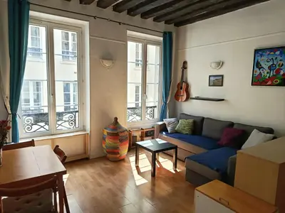 Plan de l'établissement Studio cosy plein centre de Paris